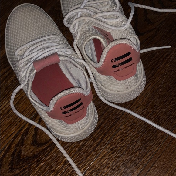 Adidas Hu - Picture 2 of 3